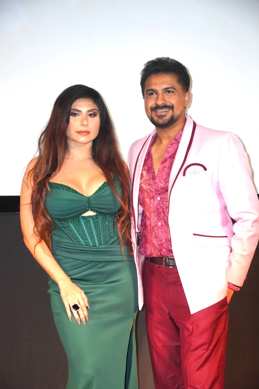 Pushkar Jog and Taniya Chatterjee set the screen on fire with their new music video Hai Re Hai