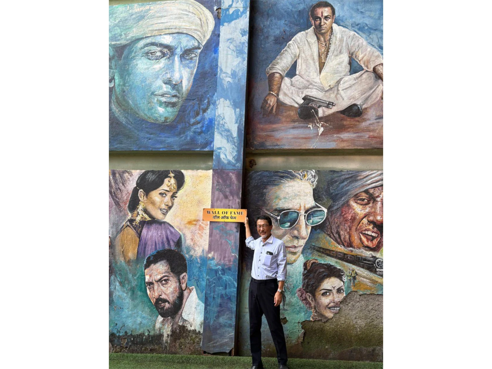 Japanese Ambassador Ono Keiichi explores the magic of Bollywood at Mumbai Film City
