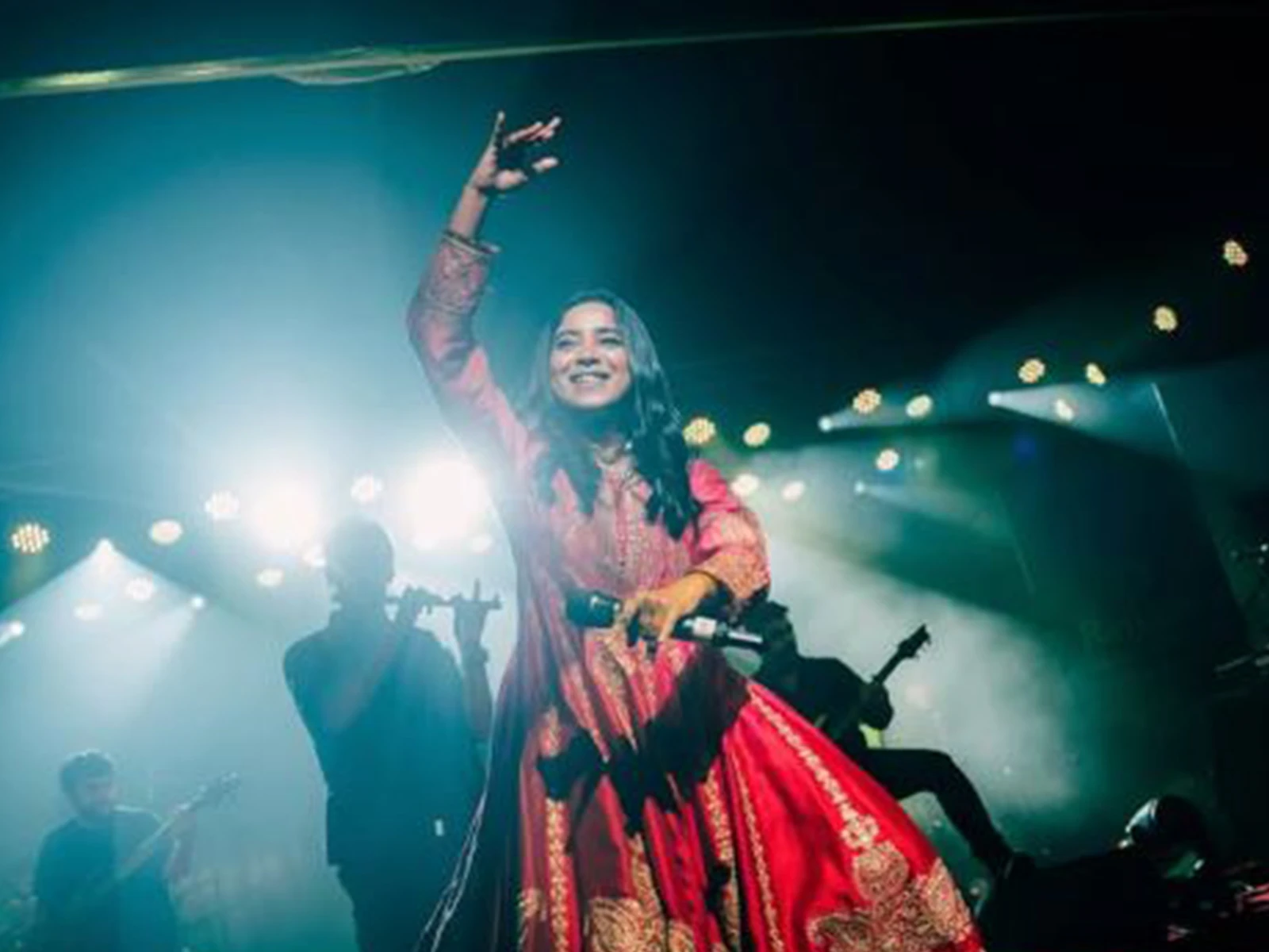 Shilpa Rao expresses heartbreak after Mumbai concert performance is cut short